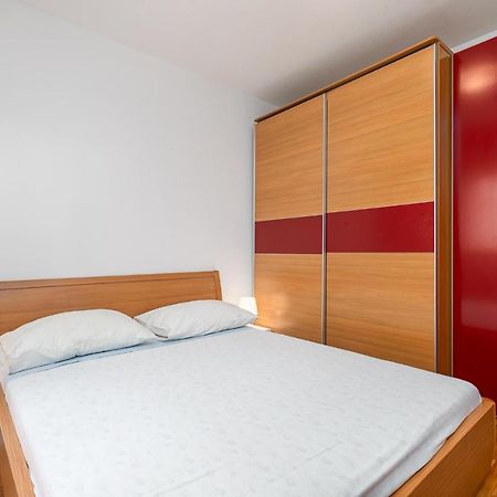Sea View Apartment - Roberto Poreč Kültér fotó