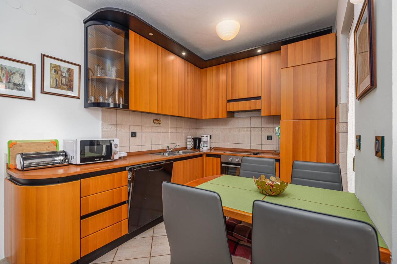 Sea View Apartment - Roberto Poreč Kültér fotó