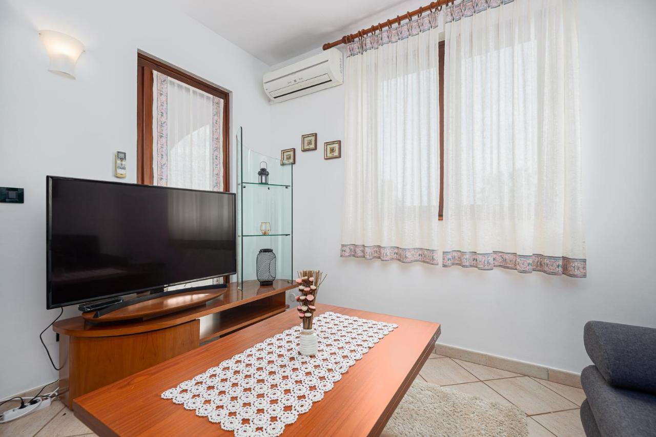 Sea View Apartment - Roberto Poreč Kültér fotó